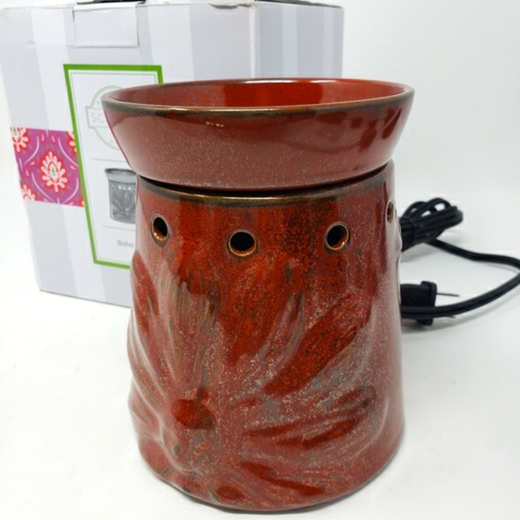 NIB Scentsy Boho Chic Candle Oil Electric Warmer Floral Glazed - Picture 2 of 10